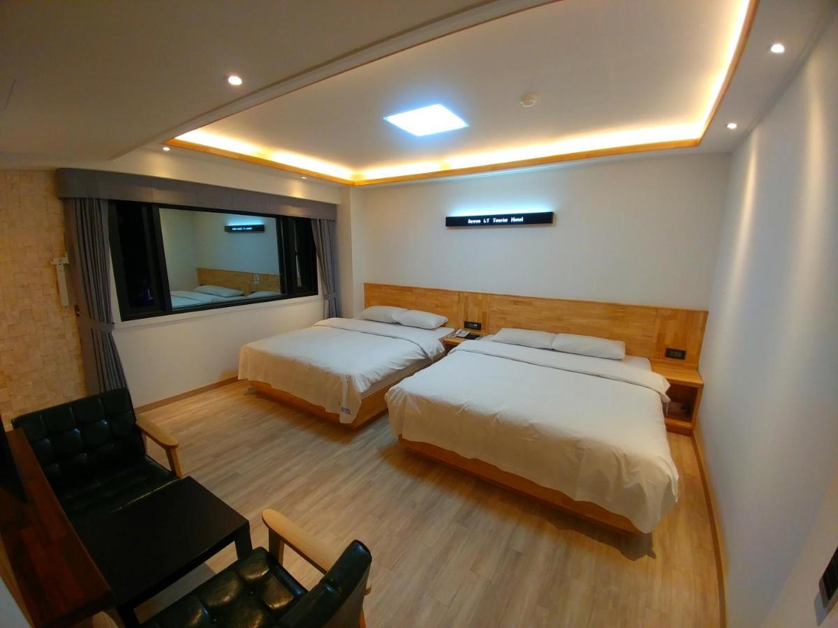 I.Y Hotel Suwon Bagian luar foto