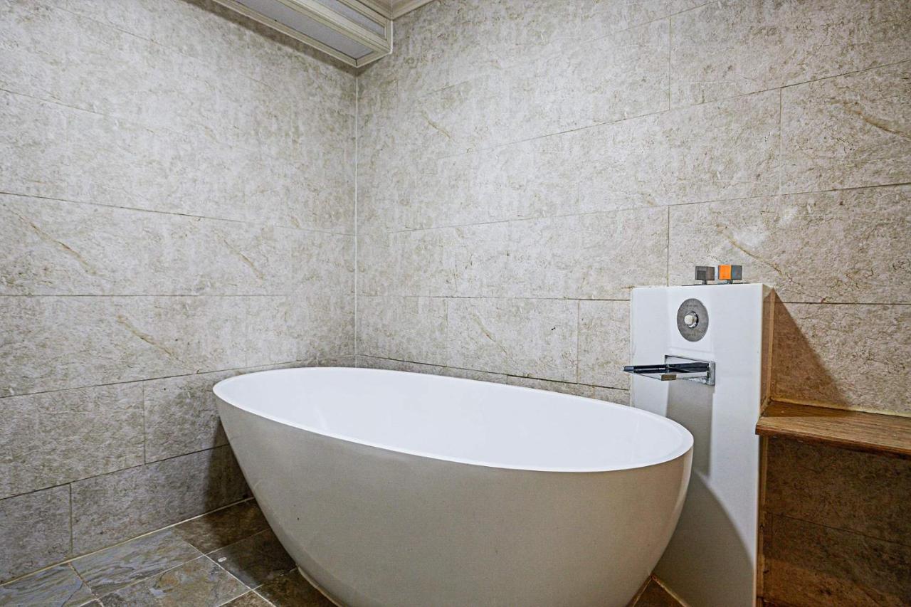 I.Y Hotel Suwon Bagian luar foto