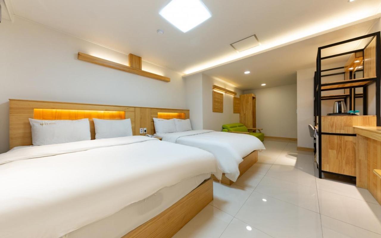 I.Y Hotel Suwon Bagian luar foto